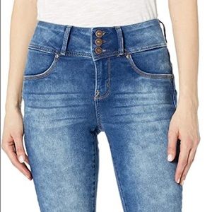 Wallflower Jeans